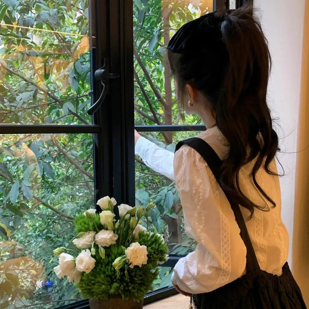 恶魔吹着笛子来